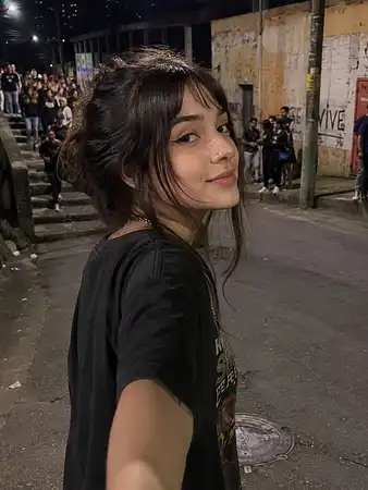 dream girl (2).webp